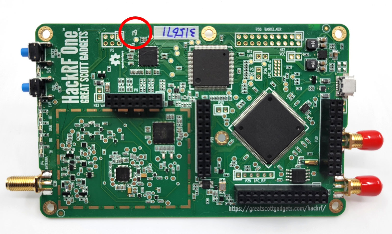 Identifying the r9 version of the HackRF One